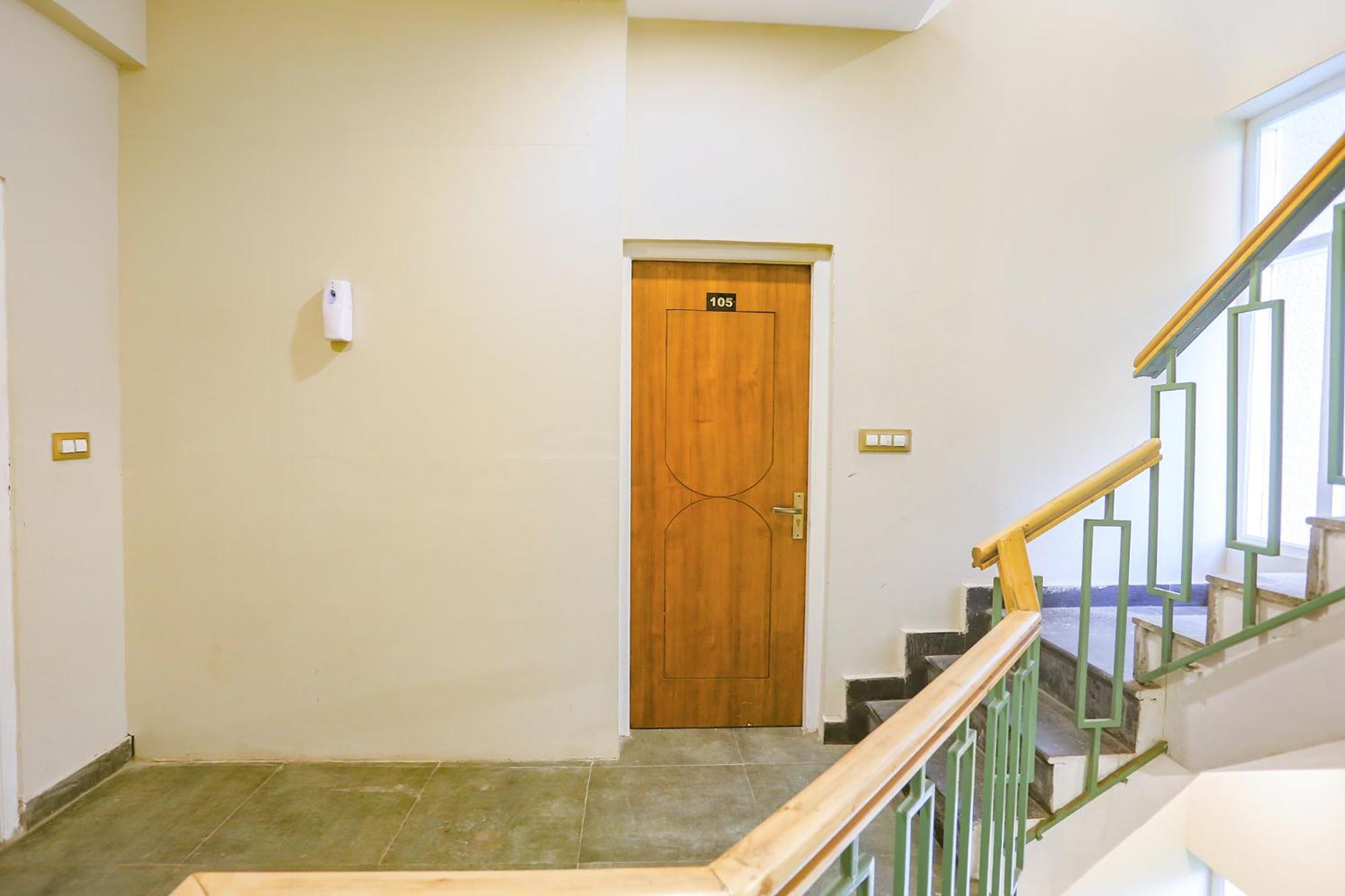 Fabhotel Outhills Manali  Exterior photo